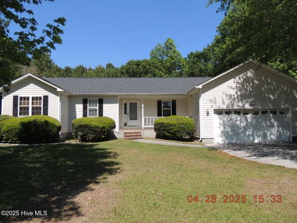 224 Natalie Lane , Hubert, NC 28539