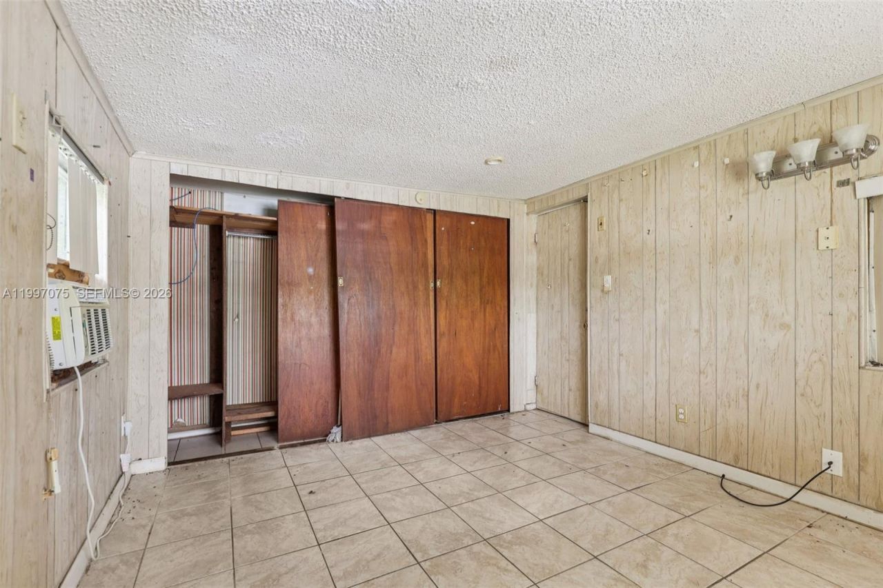 1611 NE 42nd Ct , Pompano Beach, FL 33064 Photo