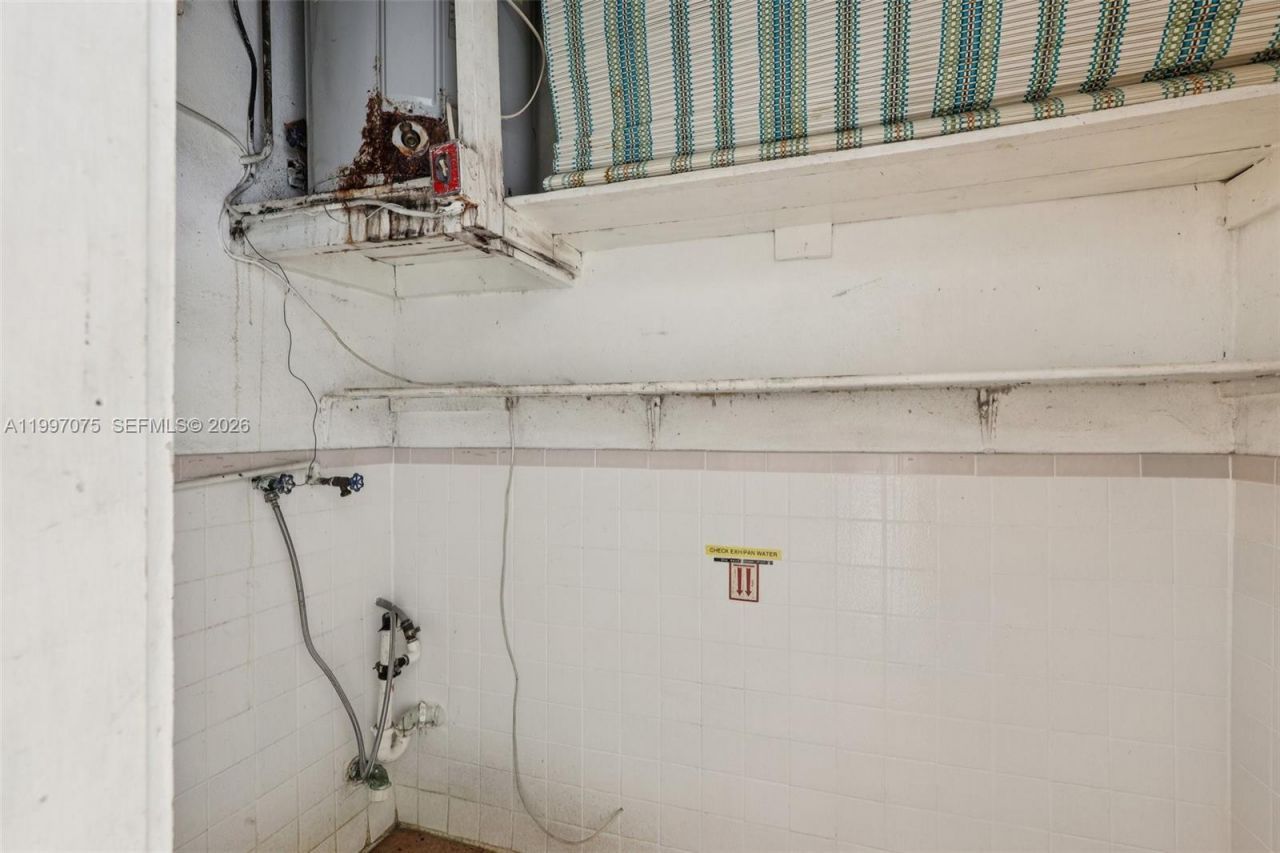 1611 NE 42nd Ct , Pompano Beach, FL 33064 Photo