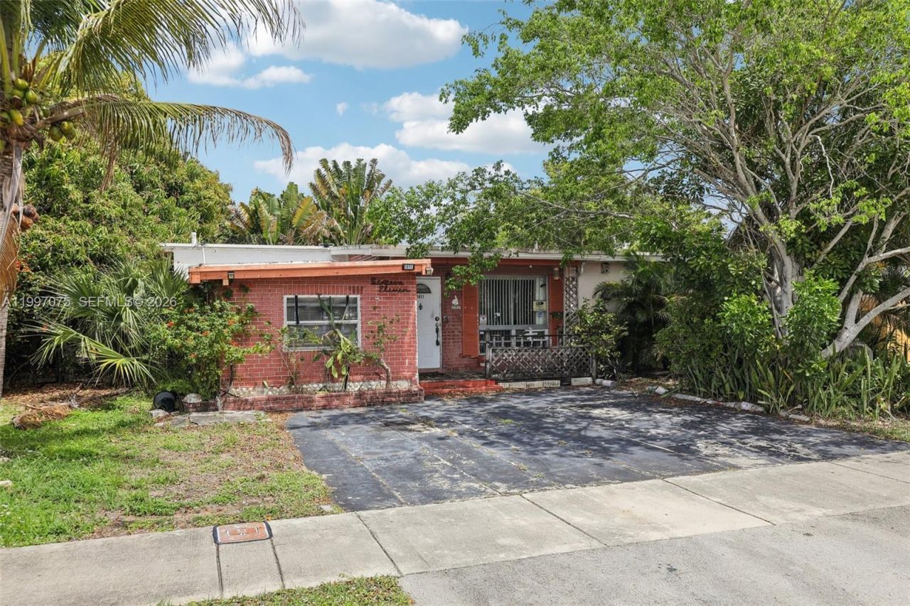 1611 NE 42nd Ct , Pompano Beach, FL 33064 Photo