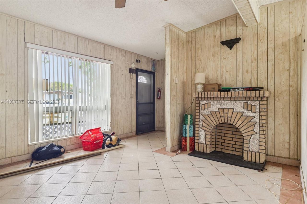 1611 NE 42nd Ct , Pompano Beach, FL 33064 Photo