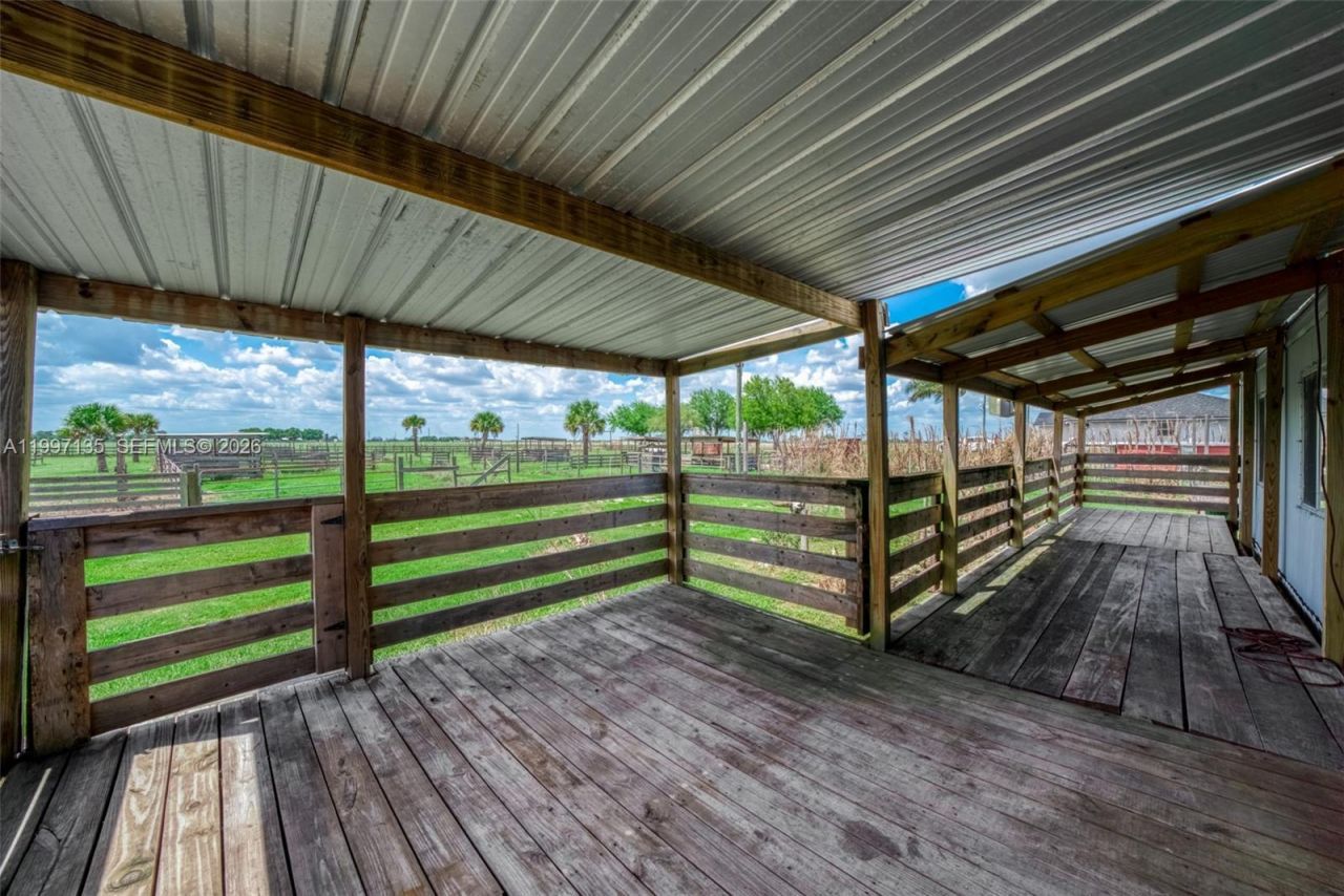 615 Graham Dairy Rd , Venus, FL 33960 Photo