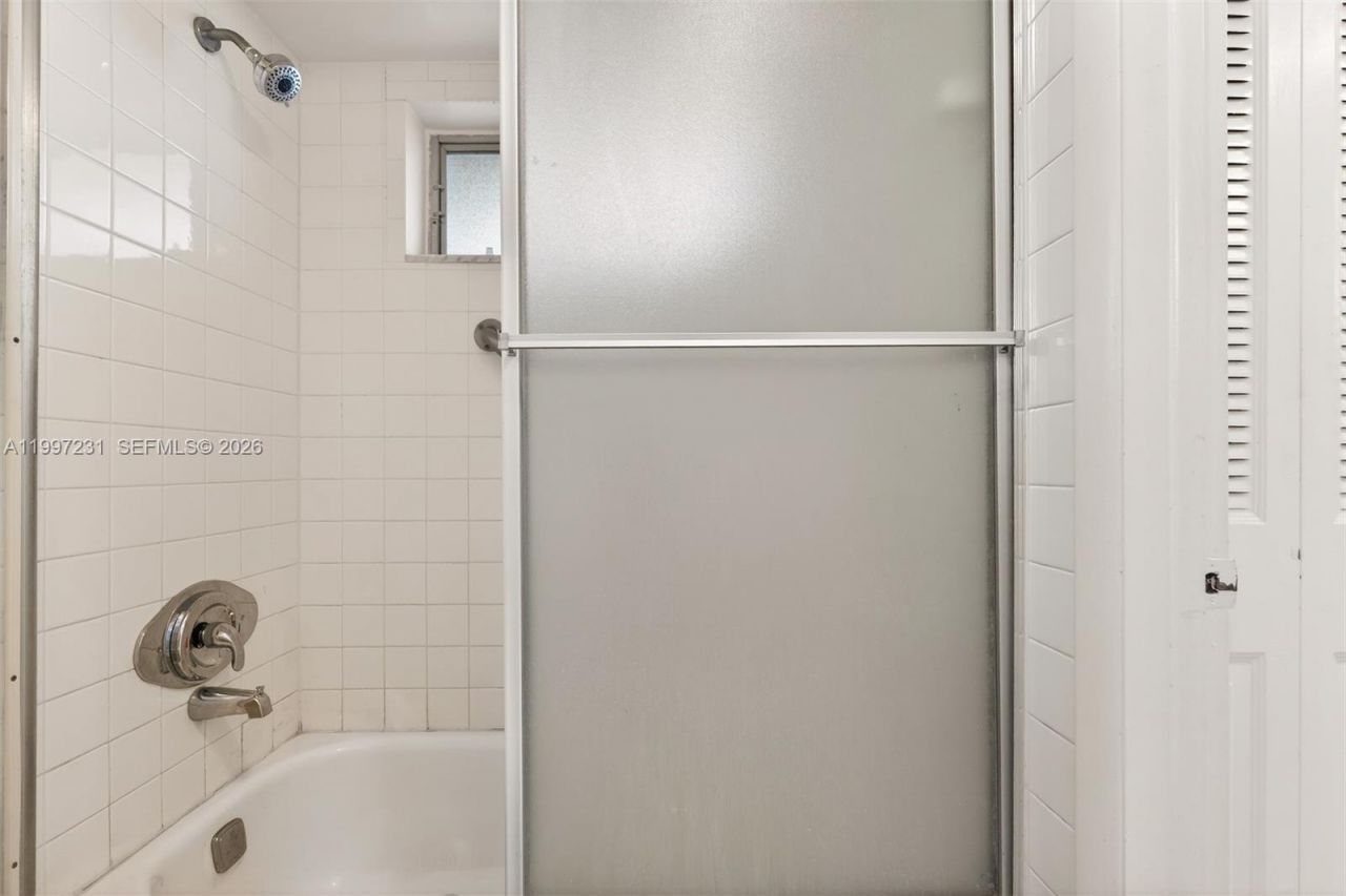 5801 NW 62nd Ave, Unit 106, Tamarac, FL 33319 Photo