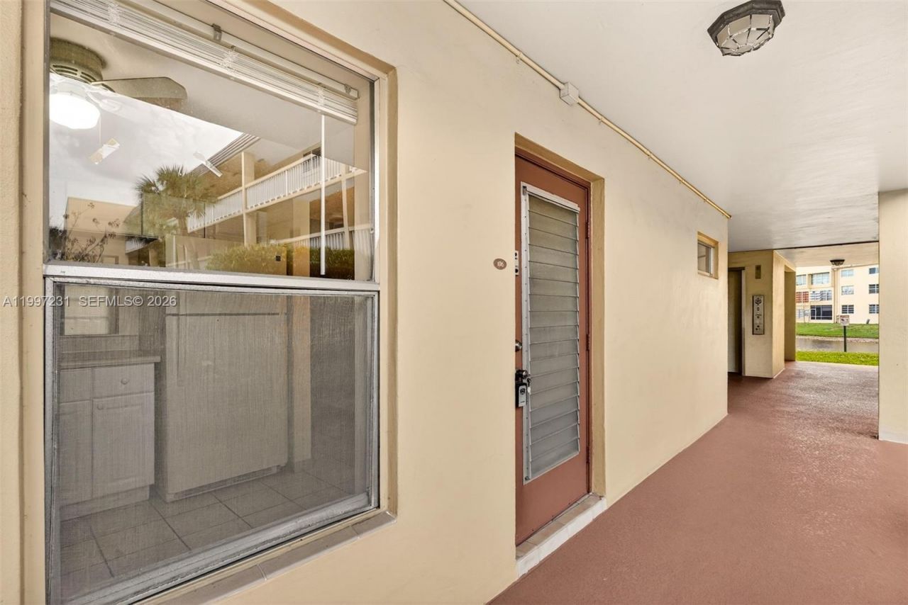 5801 NW 62nd Ave, Unit 106, Tamarac, FL 33319 Photo