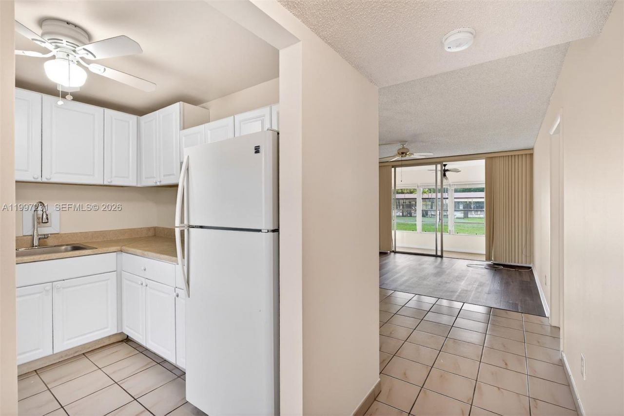 5801 NW 62nd Ave, Unit 106, Tamarac, FL 33319 Photo