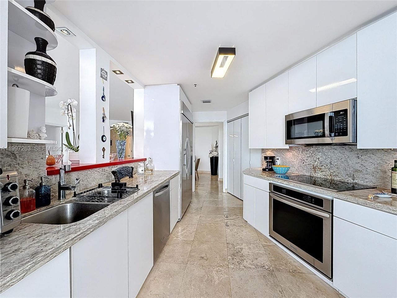 808 Brickell Key Dr, Unit 2002, Miami, FL 33131 Photo