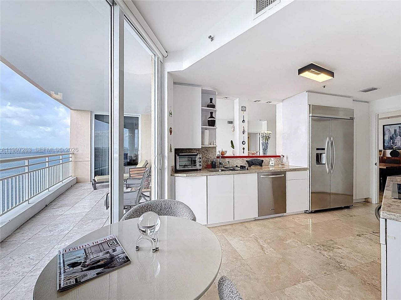 808 Brickell Key Dr, Unit 2002, Miami, FL 33131 Photo