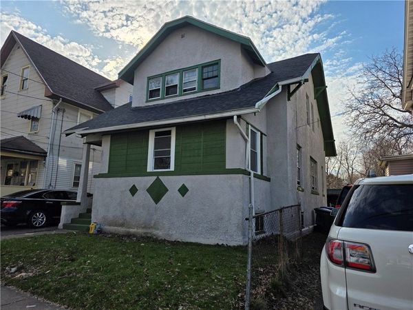 97 Rohr St, Rochester, NY 14605