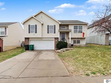 8773 Kimball Street, Omaha, NE 68122