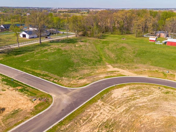 1229 Saddlebrooke Circle, Chandler, IN 47610