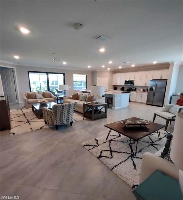 2353 Anguilla Dr , Unit 202, Naples, FL 34120 Photo