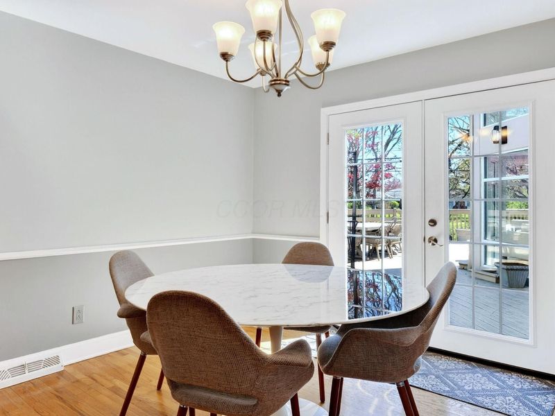 2433 Brookwood Road, Columbus, OH 43209 Photo 19