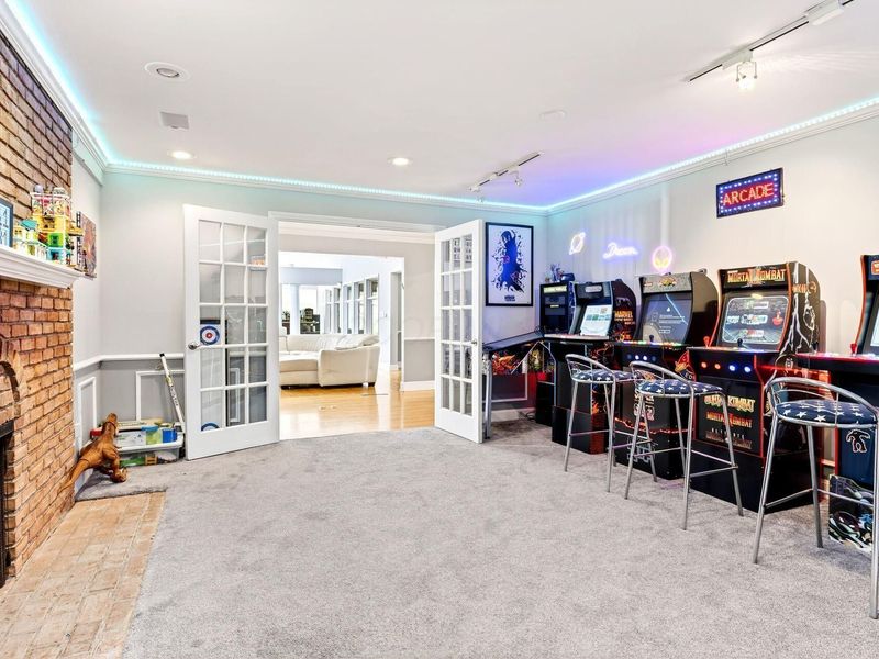 2433 Brookwood Road, Columbus, OH 43209 Photo 31