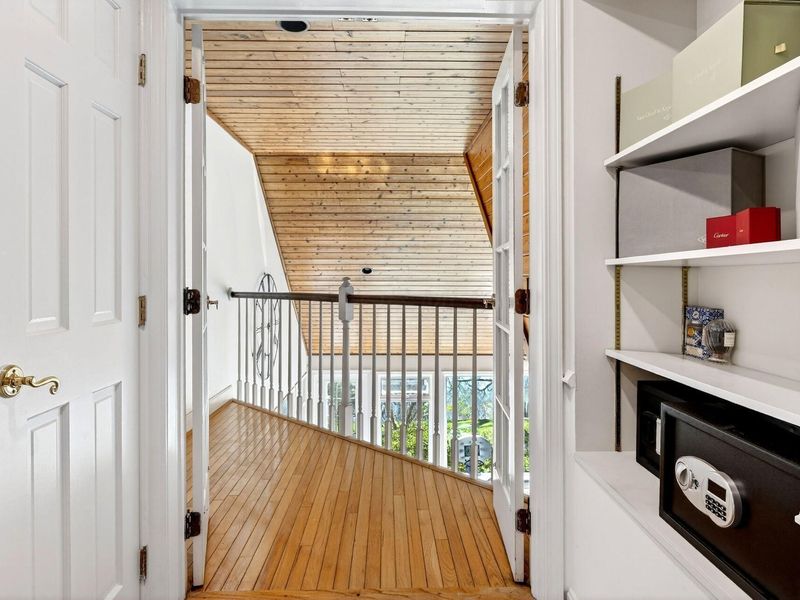 2433 Brookwood Road, Columbus, OH 43209 Photo 46