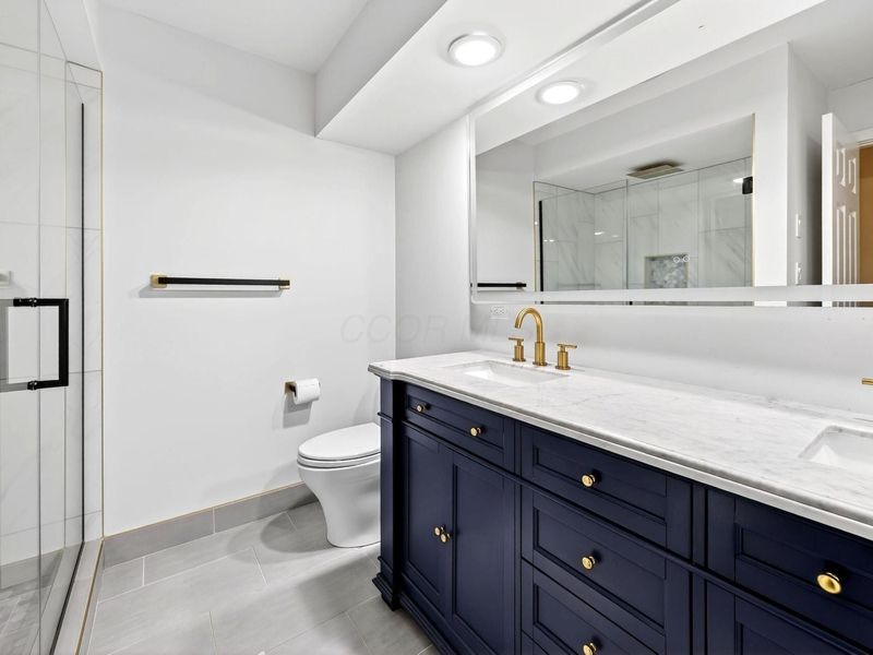 2433 Brookwood Road, Columbus, OH 43209 Photo 57