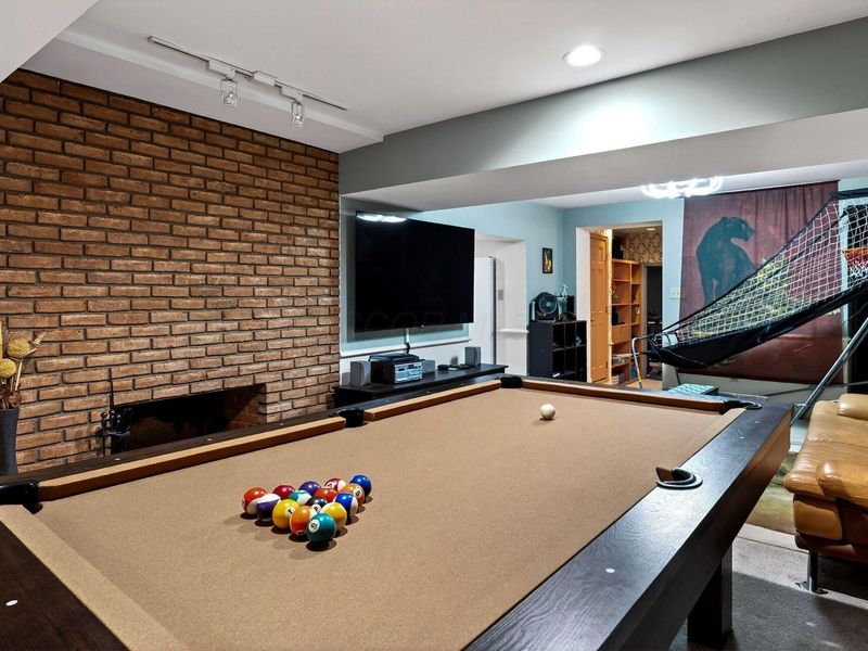 2433 Brookwood Road, Columbus, OH 43209 Photo 63