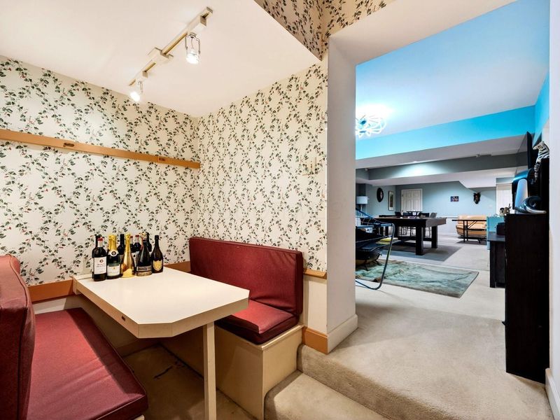 2433 Brookwood Road, Columbus, OH 43209 Photo 67