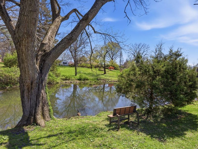 2433 Brookwood Road, Columbus, OH 43209 Photo 80