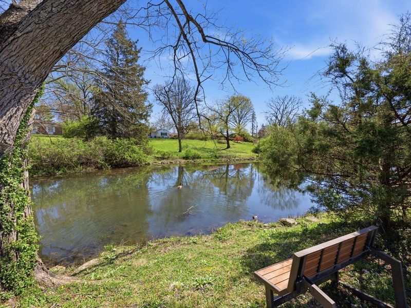 2433 Brookwood Road, Columbus, OH 43209 Photo 81