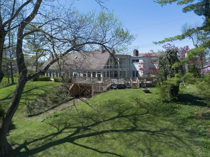 2433 Brookwood Road, Columbus, OH 43209 Photo 96