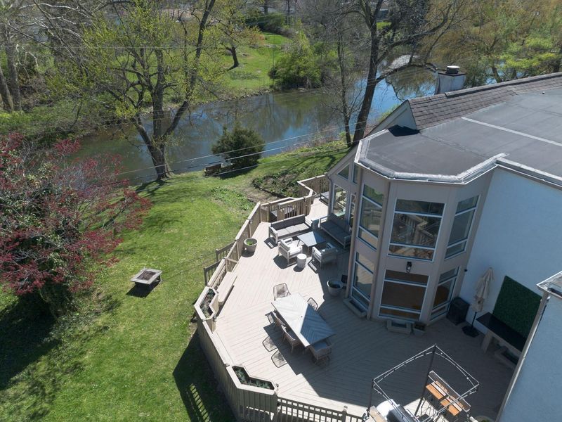 2433 Brookwood Road, Columbus, OH 43209 Photo 98