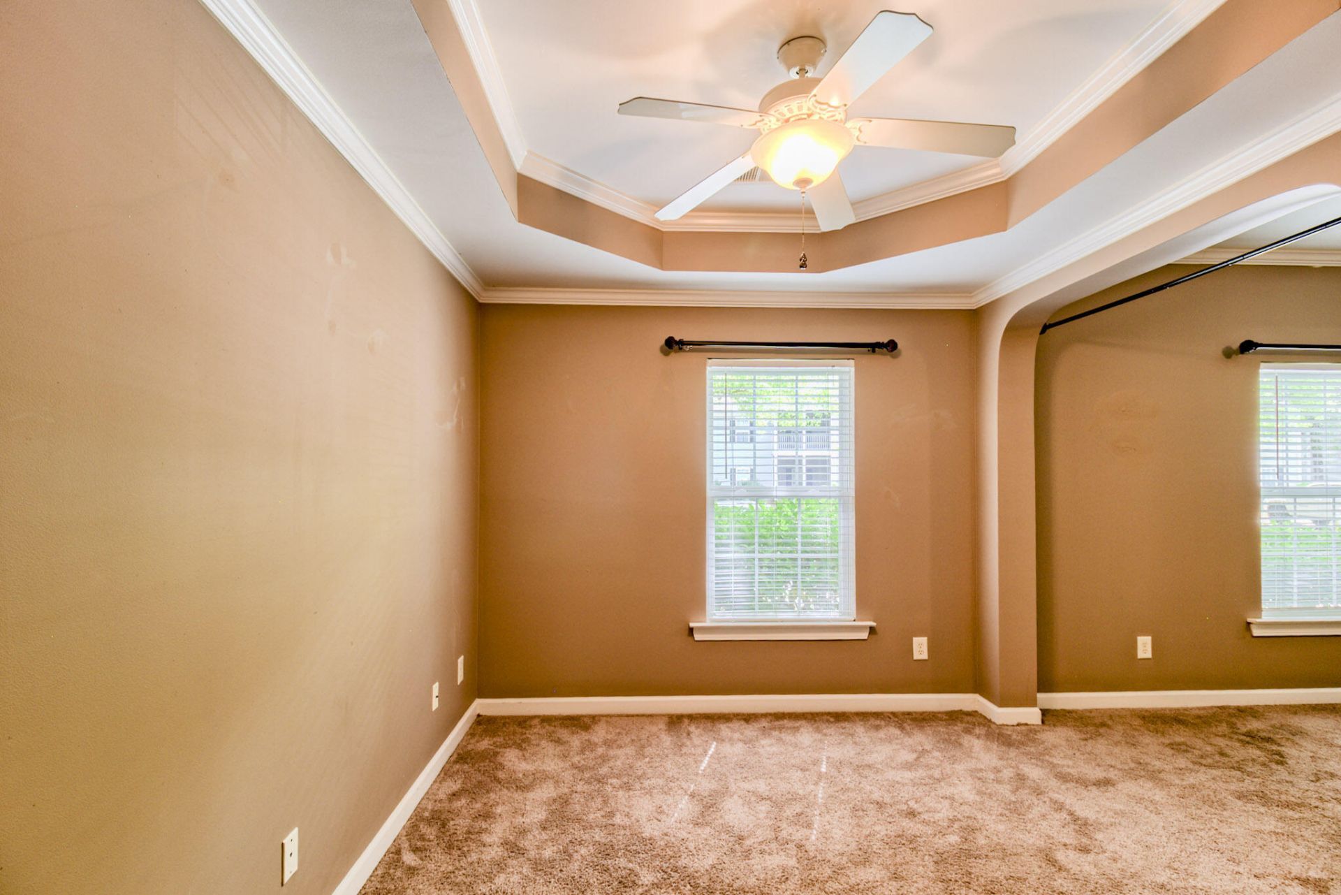 1401 Grove Park Drive Photo 13