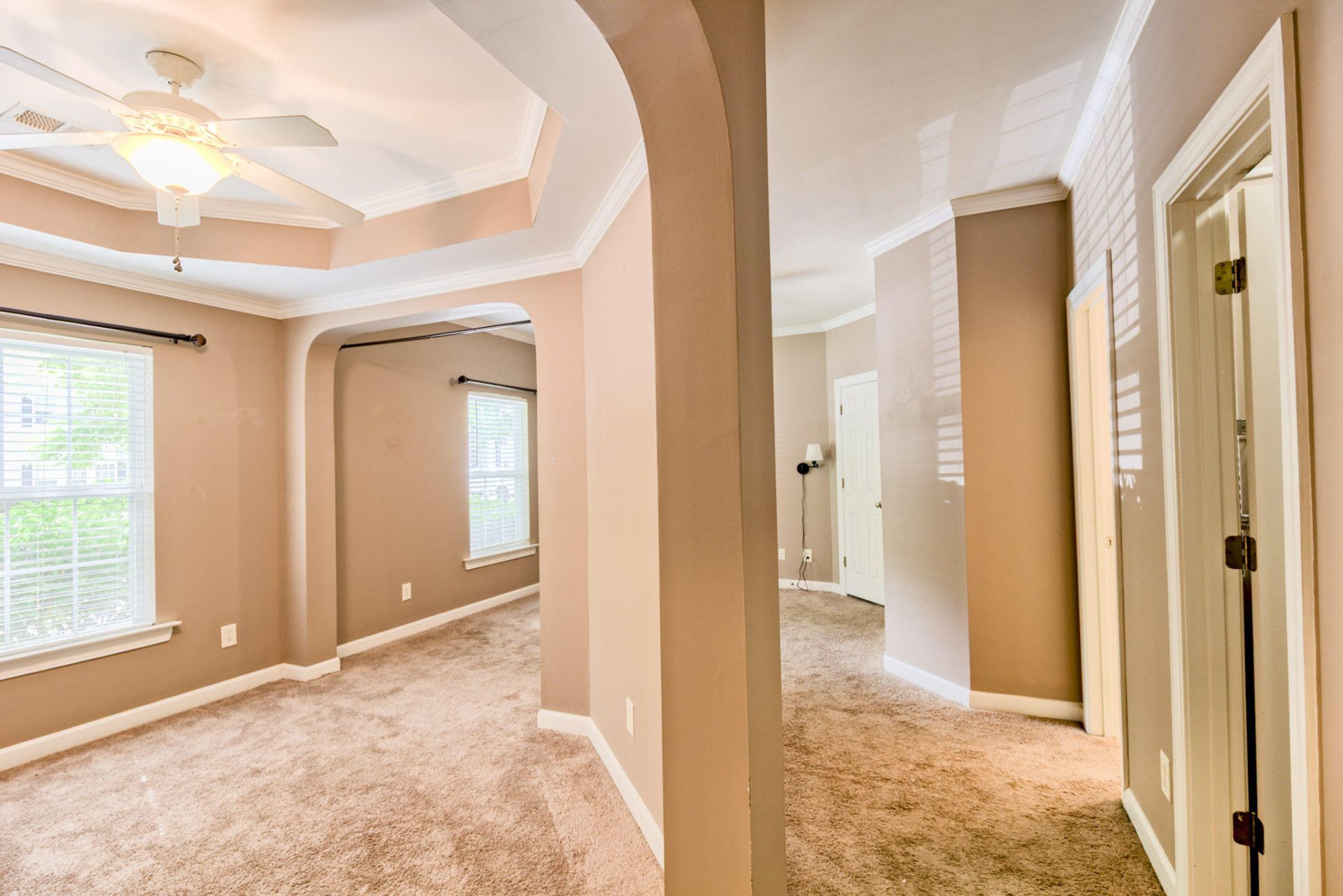 1401 Grove Park Drive Photo 14