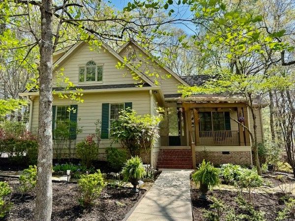 240 Lake Hills Rd , Tullahoma, TN 37388