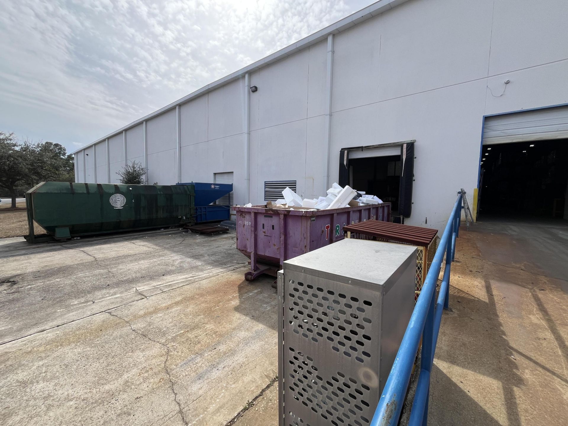 6 Corporate Parkway Photo 24
