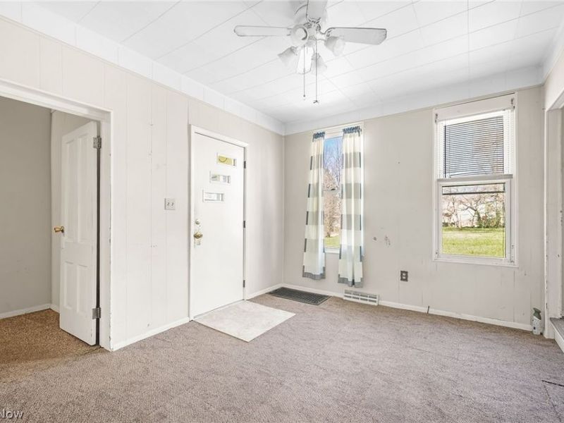 817 Harvard Street , Akron, OH 44311 Photo 6