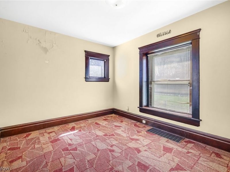 811 Amherst Street , Akron, OH 44311 Photo 13