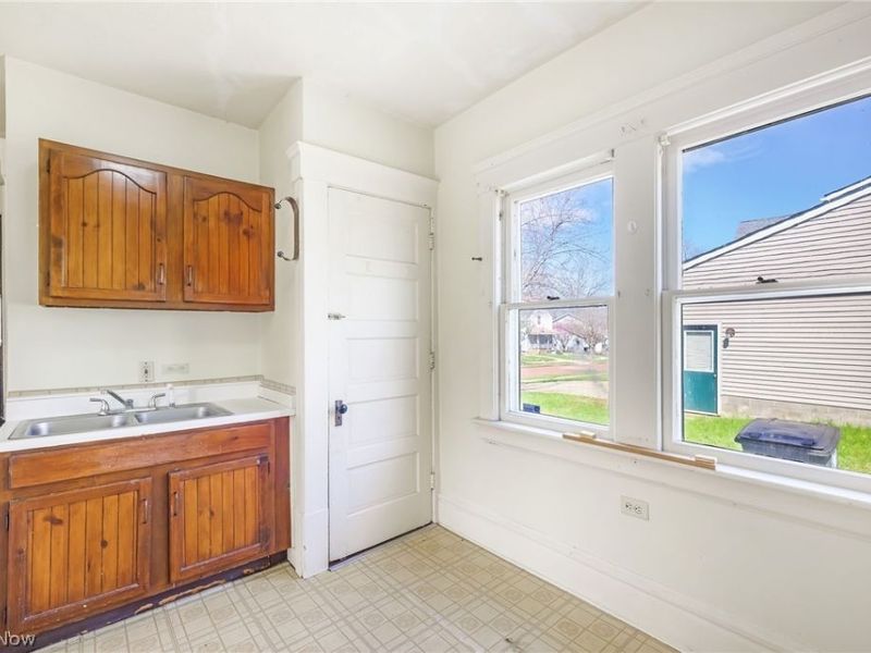 811 Amherst Street , Akron, OH 44311 Photo 19