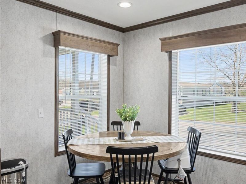 4822 Valley Hills Drive, Ravenna, OH 44266 Photo 10