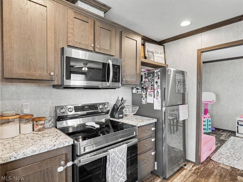 4822 Valley Hills Drive, Ravenna, OH 44266 Photo 12