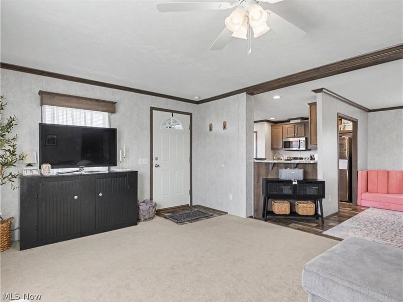 4822 Valley Hills Drive, Ravenna, OH 44266 Photo 3