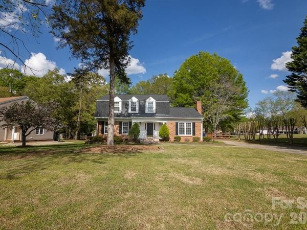 2232 Lawton Bluff Road , Charlotte, NC 28226