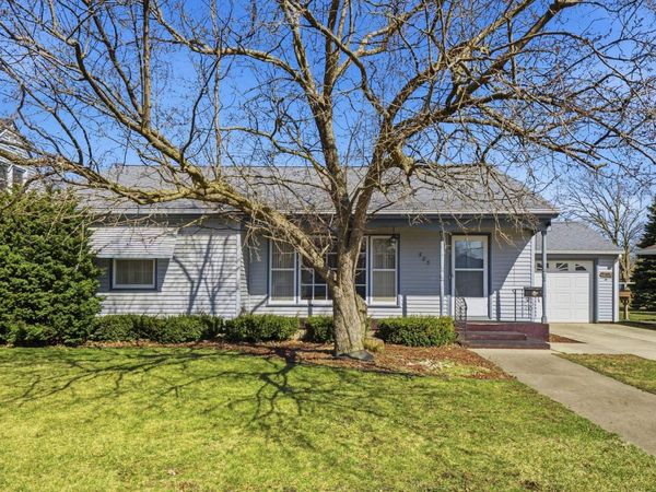 505 W Prospect Street, New Hampton, IA 50659