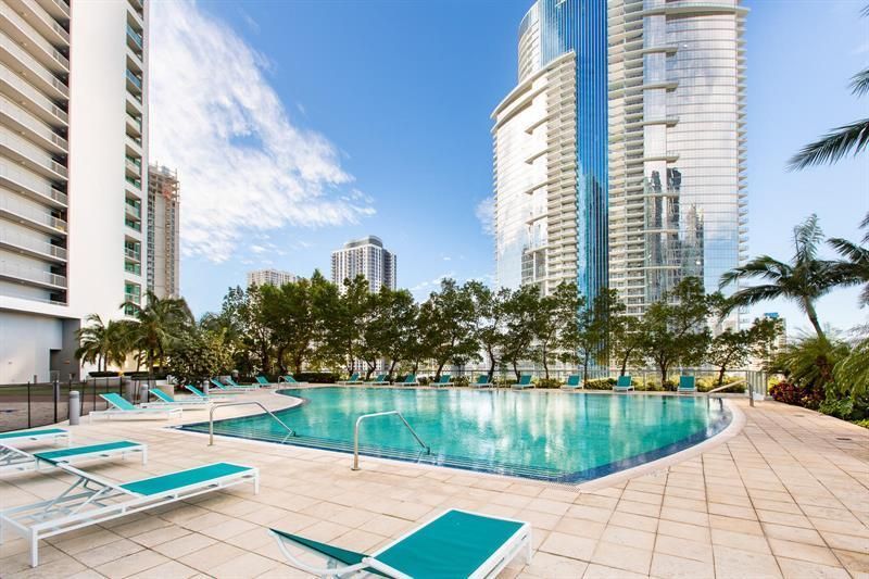 888 Biscayne Boulevard, Unit 1611, Miami, FL 33132 Photo