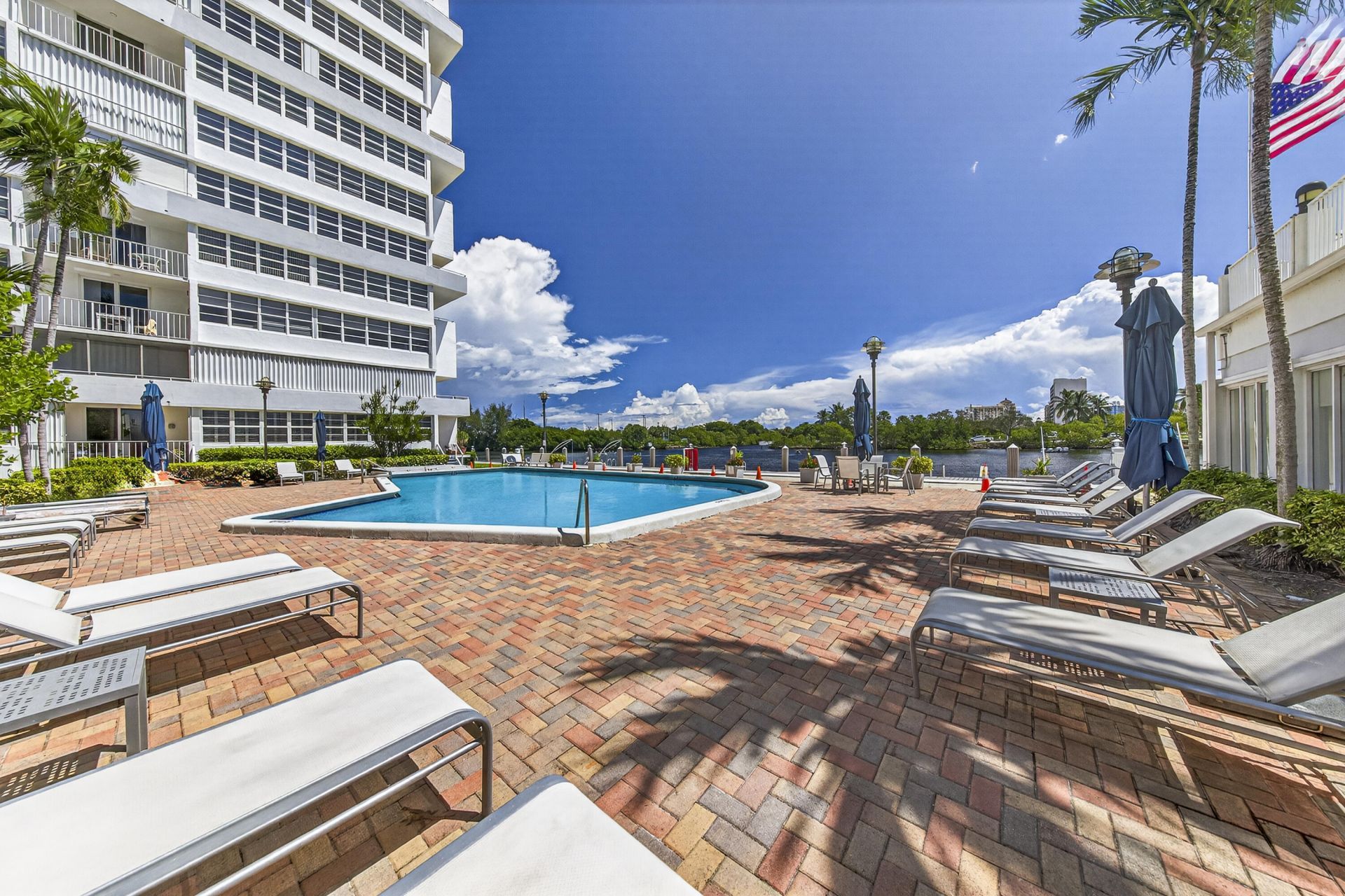 1170 N Federal Highway, Unit 411, Fort Lauderdale, FL 33304 Photo