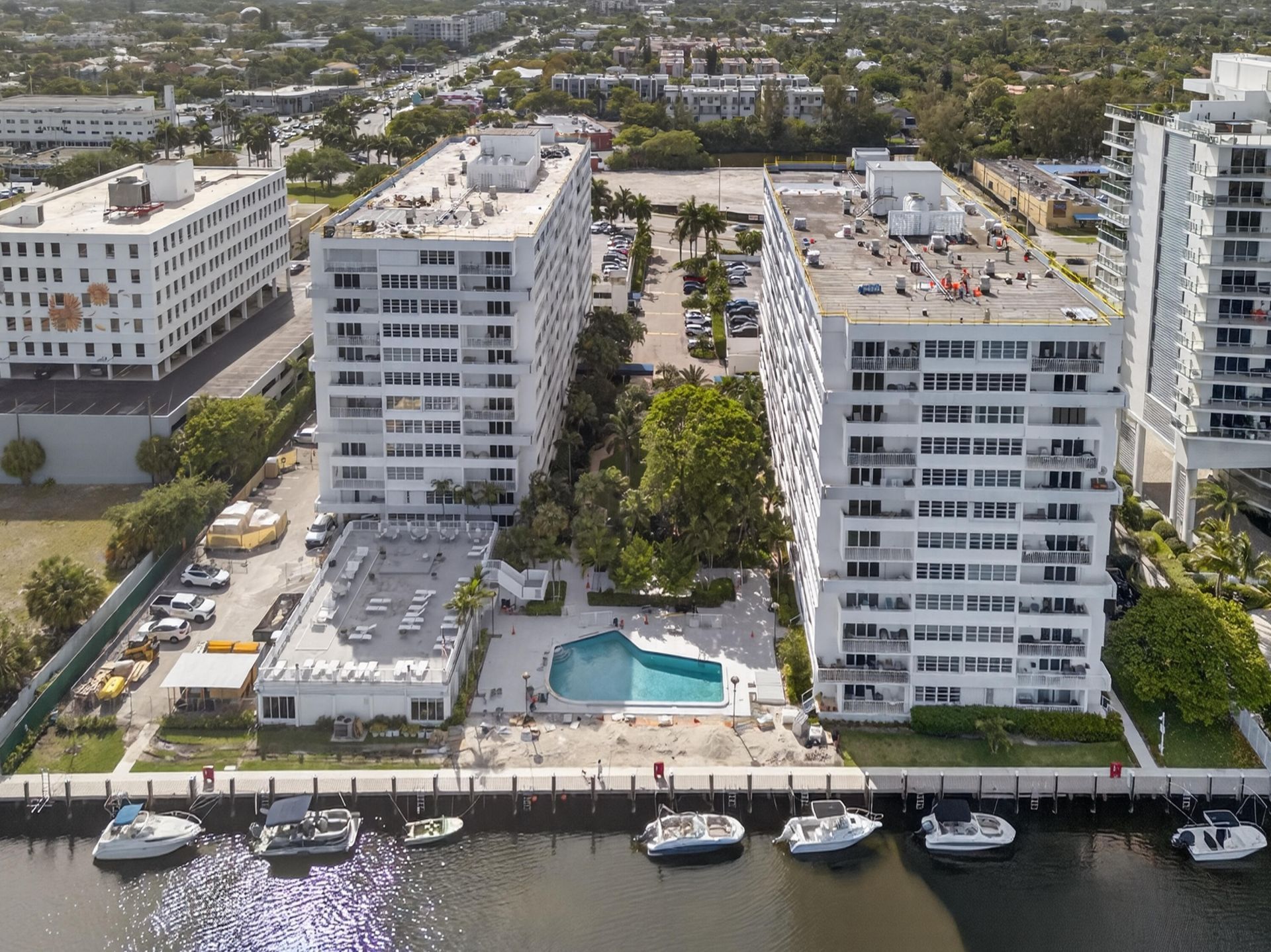 1170 N Federal Highway, Unit 411, Fort Lauderdale, FL 33304 Photo