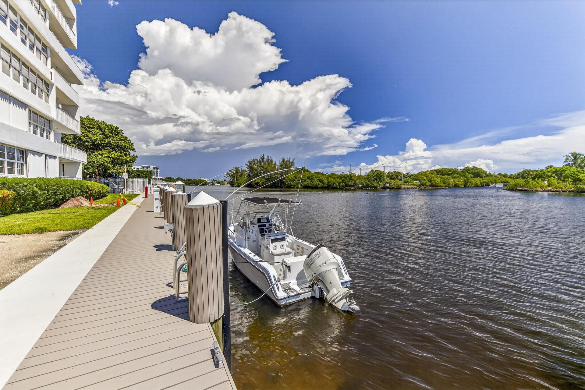 1170 N Federal Highway, Unit 411, Fort Lauderdale, FL 33304 Photo