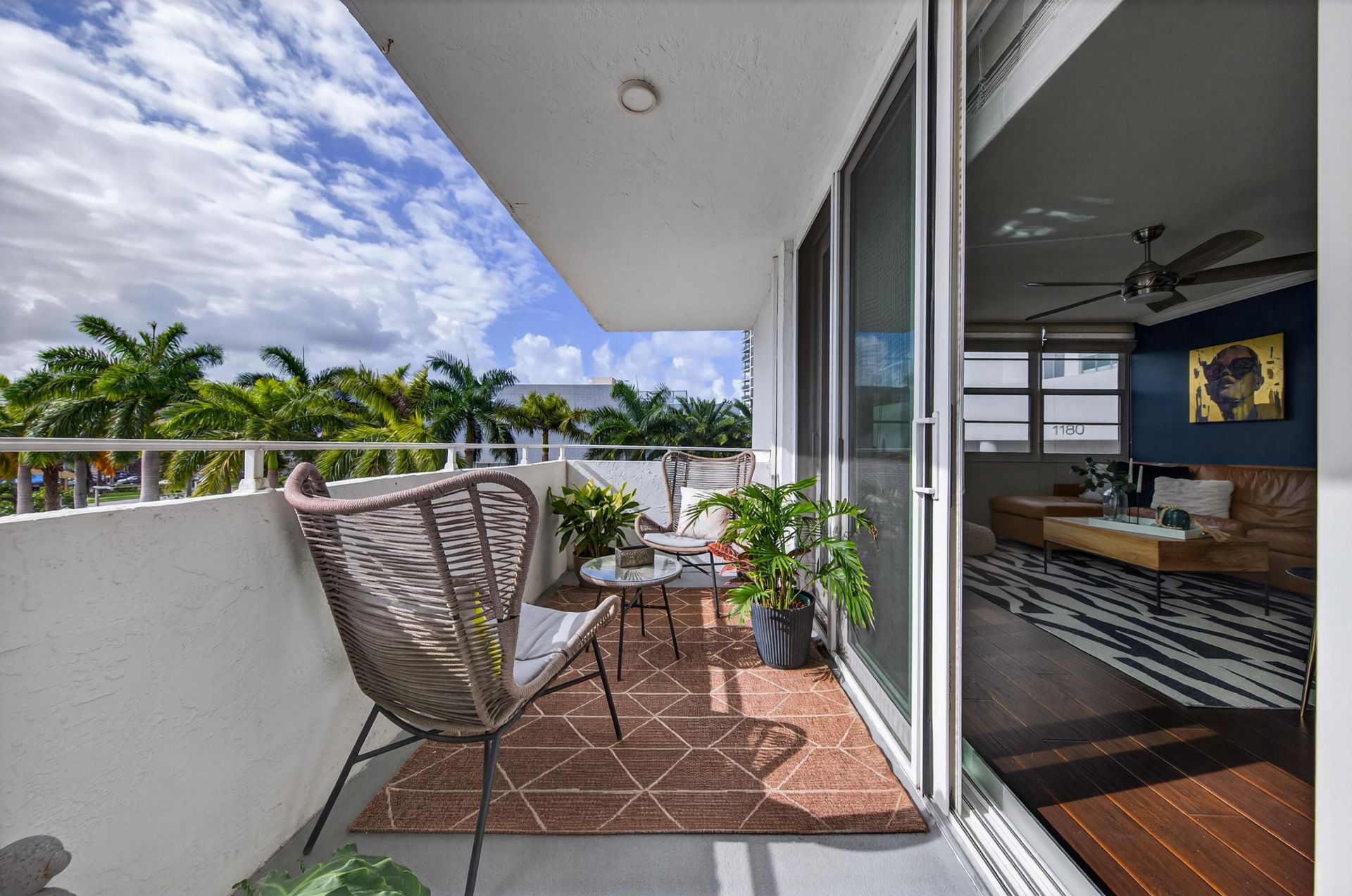 1170 N Federal Highway, Unit 411, Fort Lauderdale, FL 33304 Photo