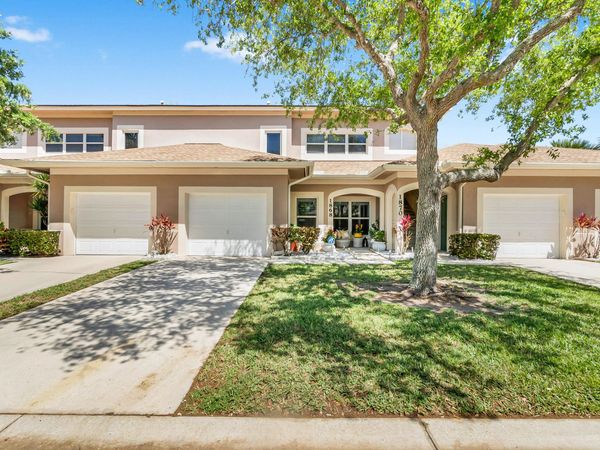 1868 E Sanderling Lane, Fort Pierce, FL 34982