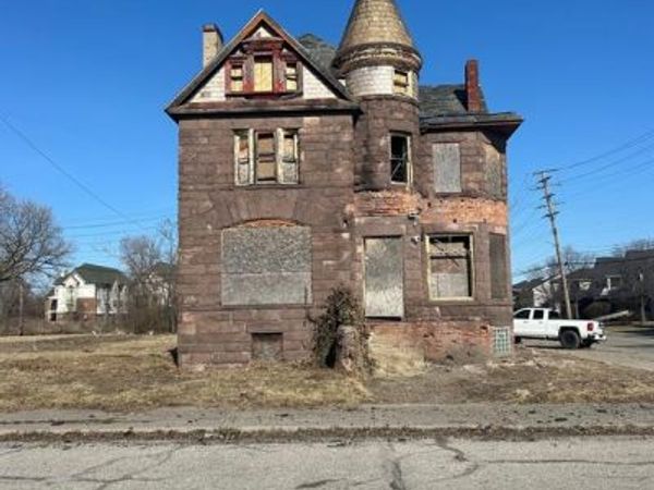3704 Fourteenth St., Detroit, MI 48208