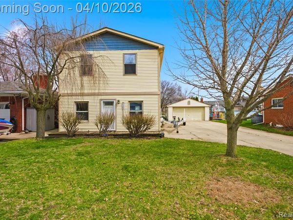 37886 Sunnybrook Street, Harrison Twp, MI 48045