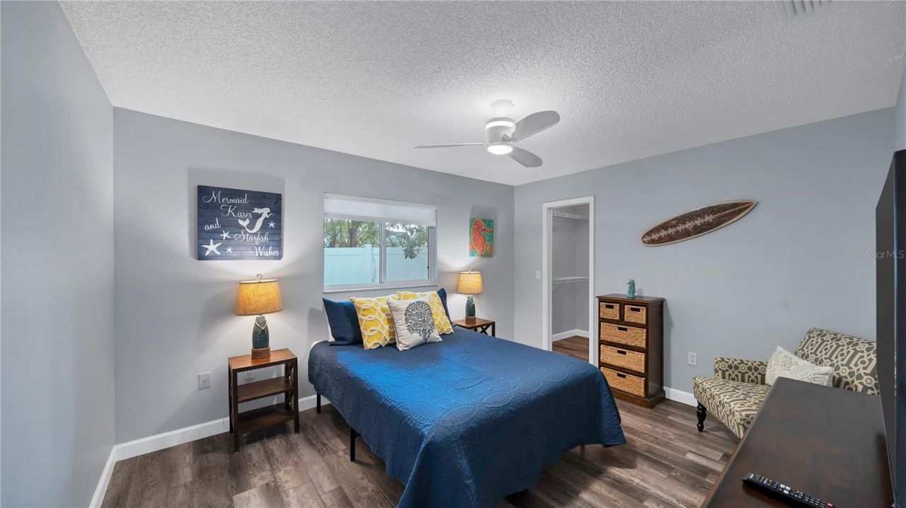 5219 Inverness Drive , Sarasota, FL 34243 Photo