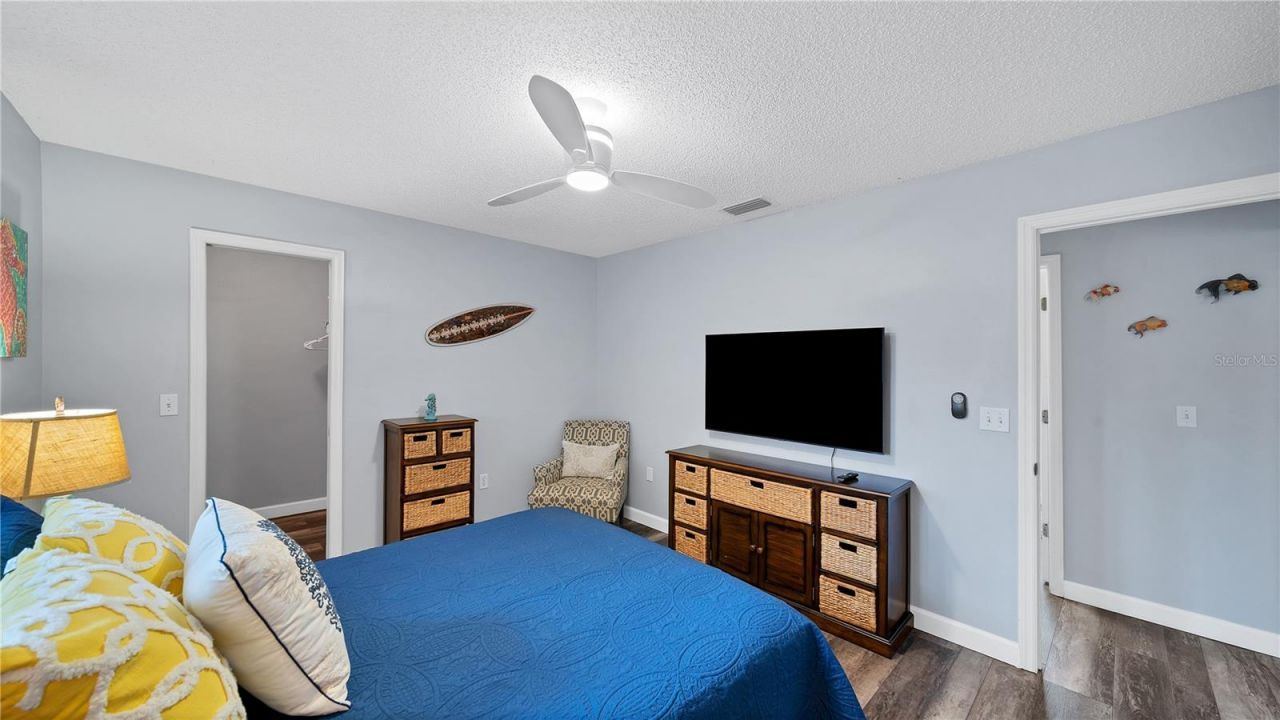 5219 Inverness Drive , Sarasota, FL 34243 Photo