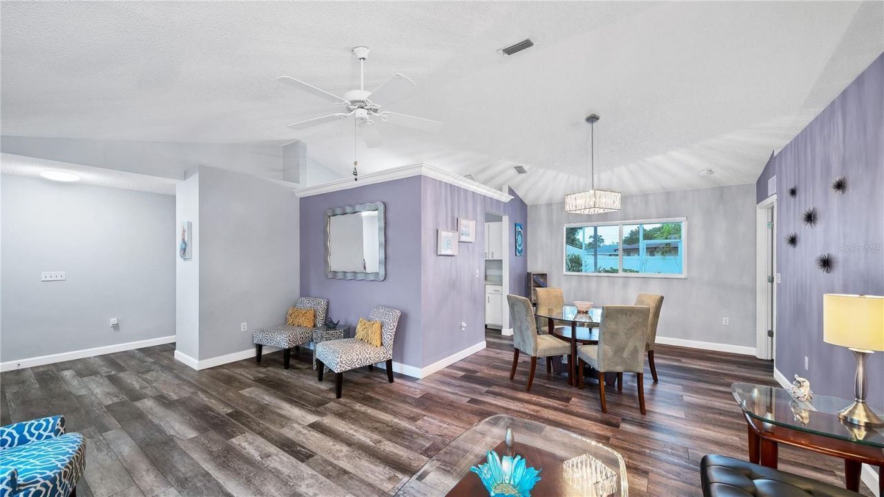 5219 Inverness Drive , Sarasota, FL 34243 Photo