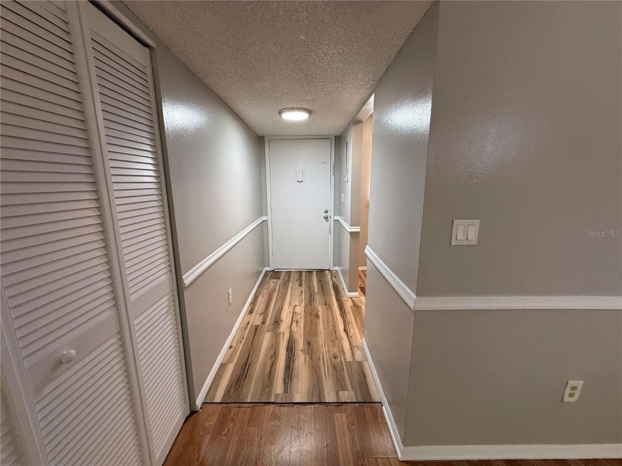 2800 N Powers Drive , Unit 9, Orlando, FL 32818 Photo