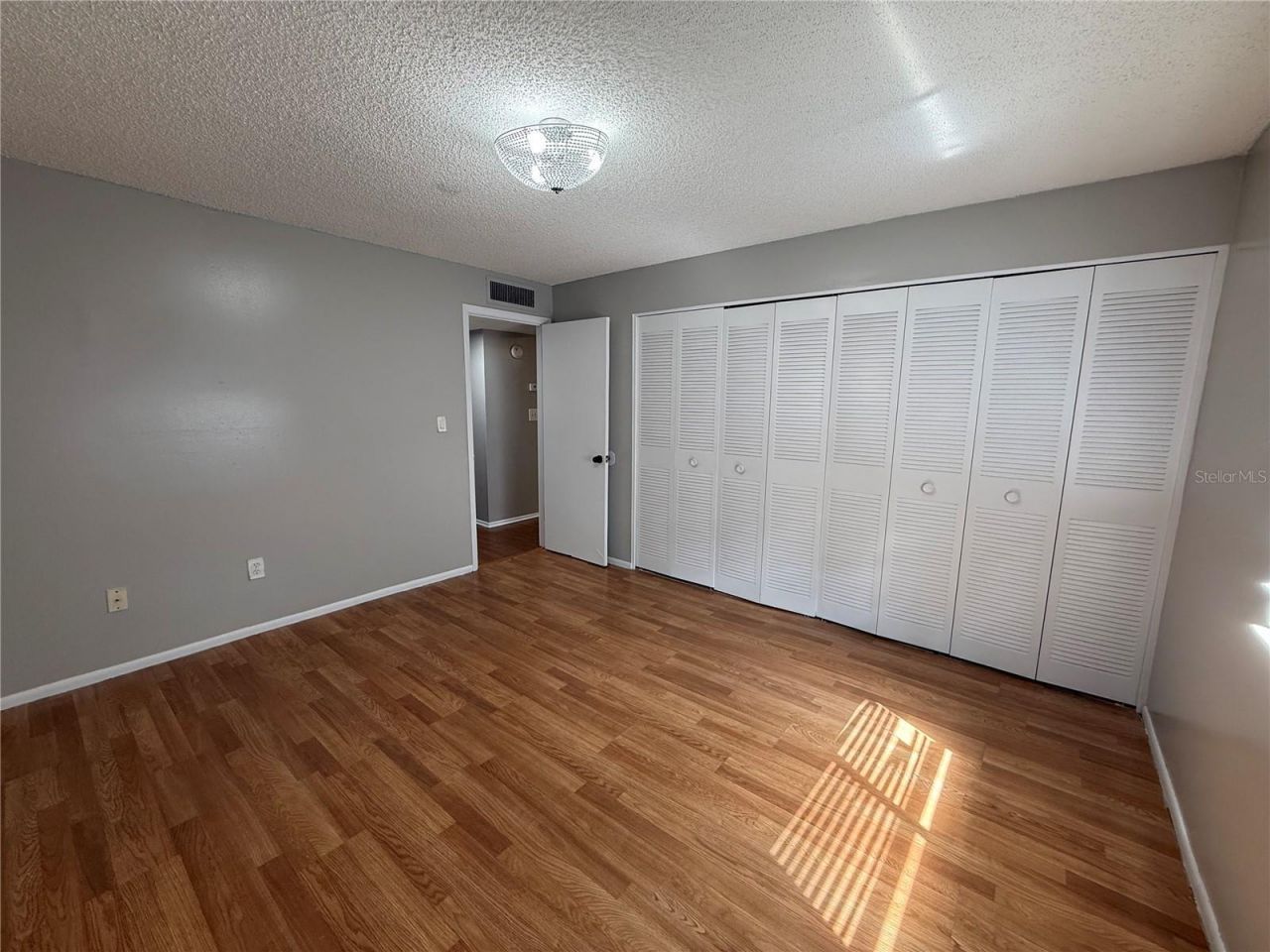 2800 N Powers Drive , Unit 9, Orlando, FL 32818 Photo